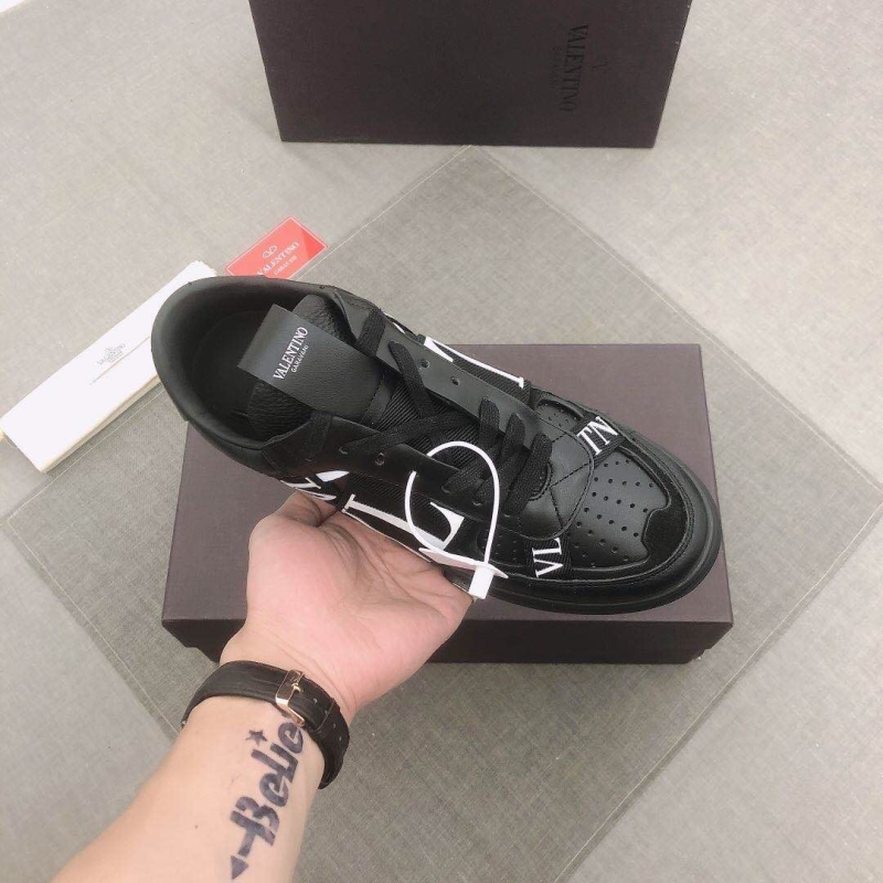 Valentino Sneakers